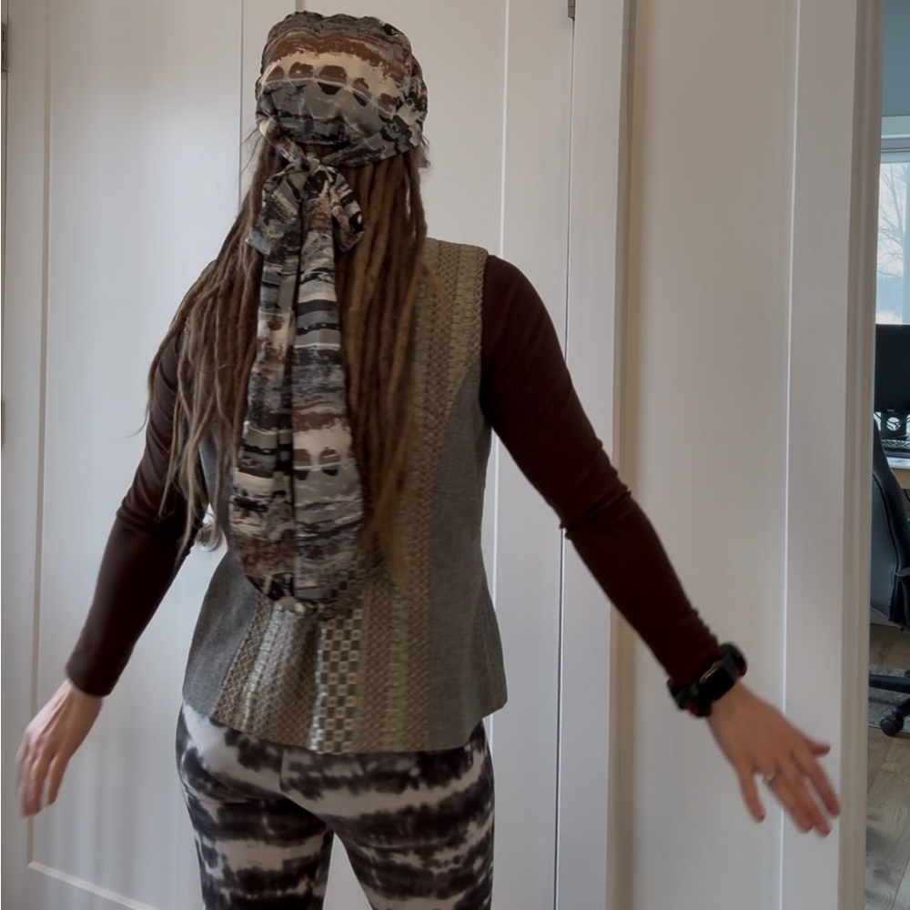 Chico’s Embroidered Patchwork Vest - Adjustable - image 7